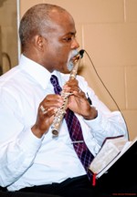 Daryl J Jones playing flute live